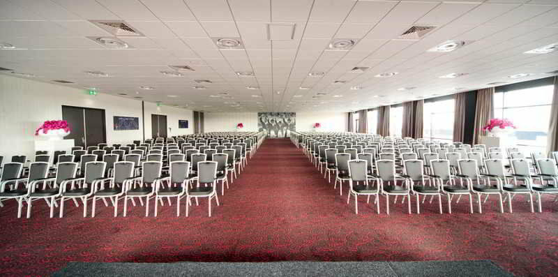 Der Valk Hotel 4*